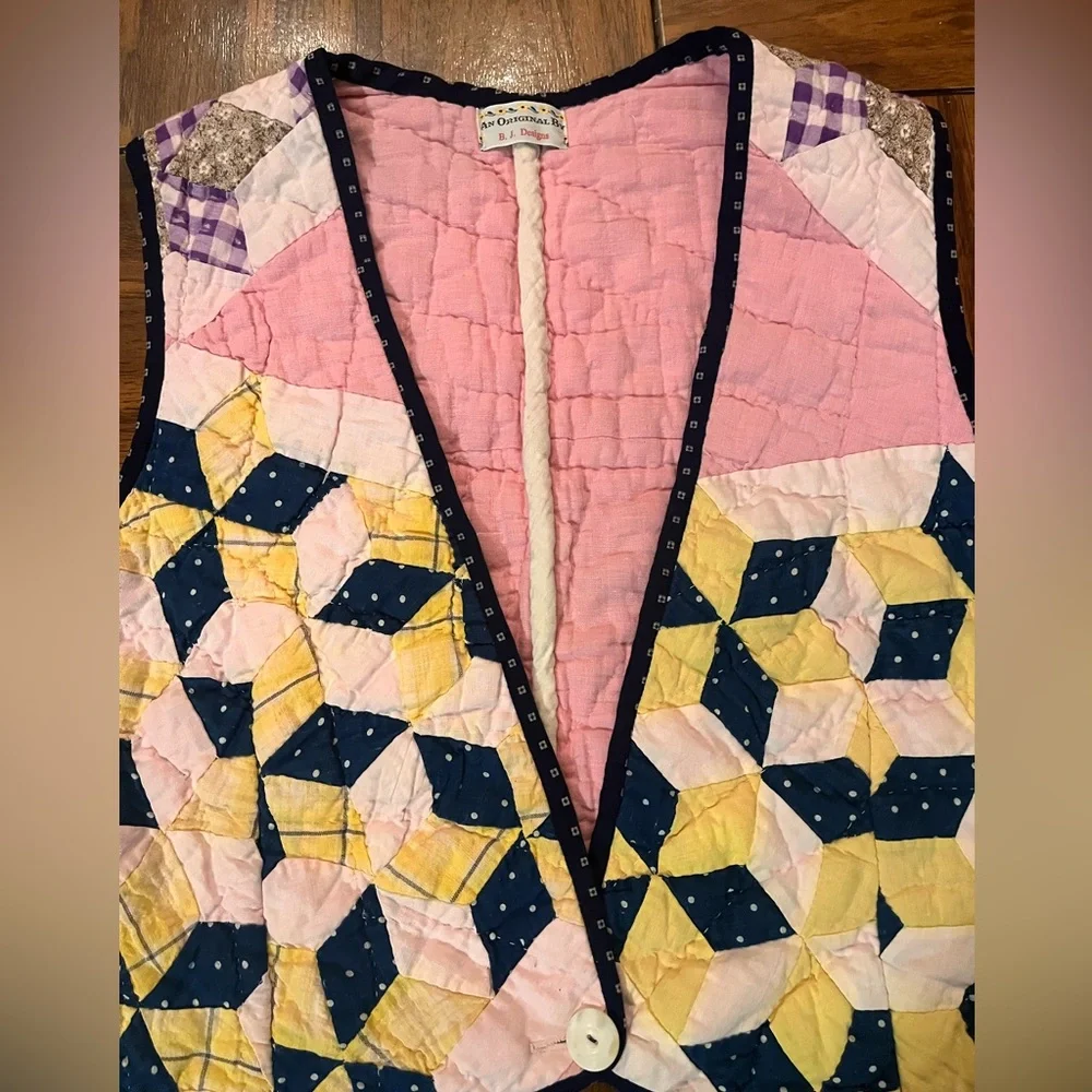Vintage Patchwork Quilted Vest - Picture 3 of 6